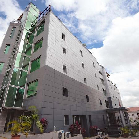 Phoenicia Suites Wupa Dış mekan fotoğraf