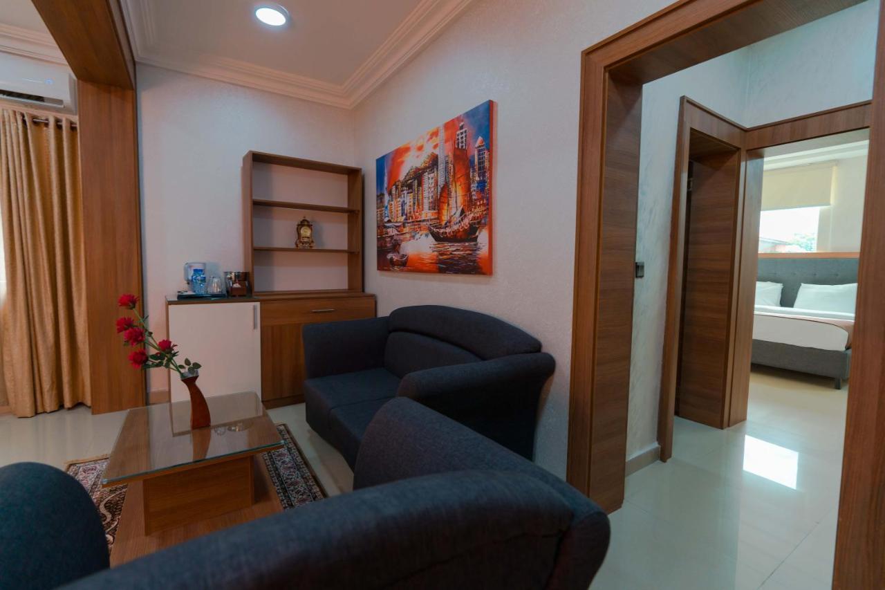 Phoenicia Suites Wupa Dış mekan fotoğraf